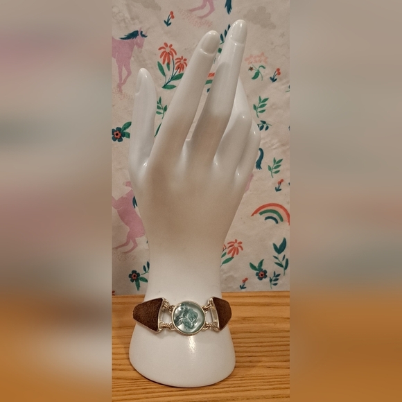 Vintage Liz Claiborne Brown Suede & Silver Tone Floral Boho Bracelet Jewelery - Picture 1 of 6